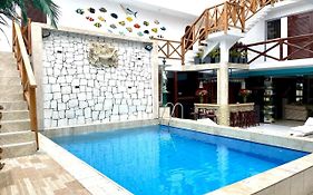 Hostal Ocean Pacifico